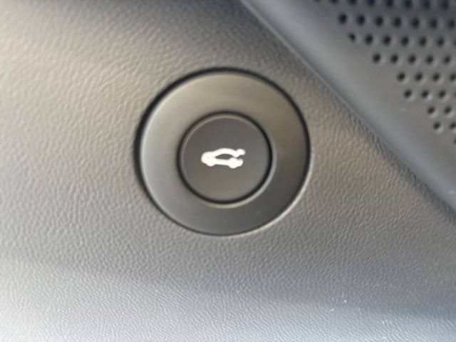 Used 2024 Chevrolet Camaro SS RWD image 20