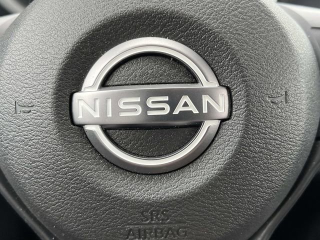 Certified 2025 Nissan Kicks Play S FWD image 30