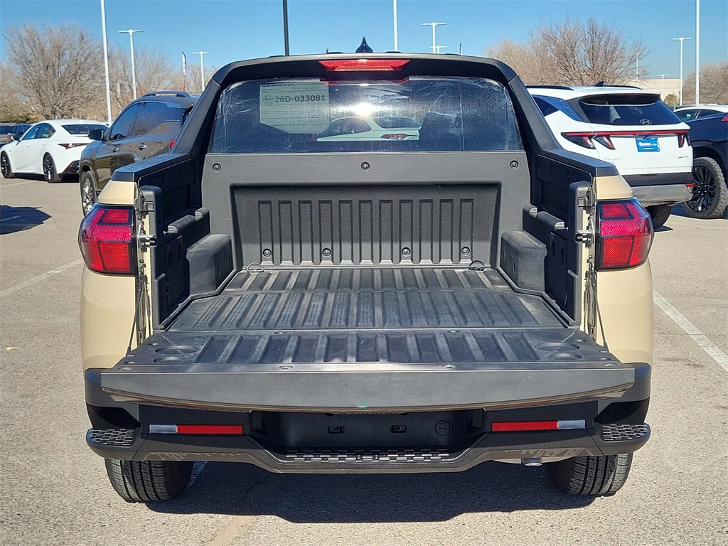 Used 2024 Hyundai Santa Cruz SE image 11