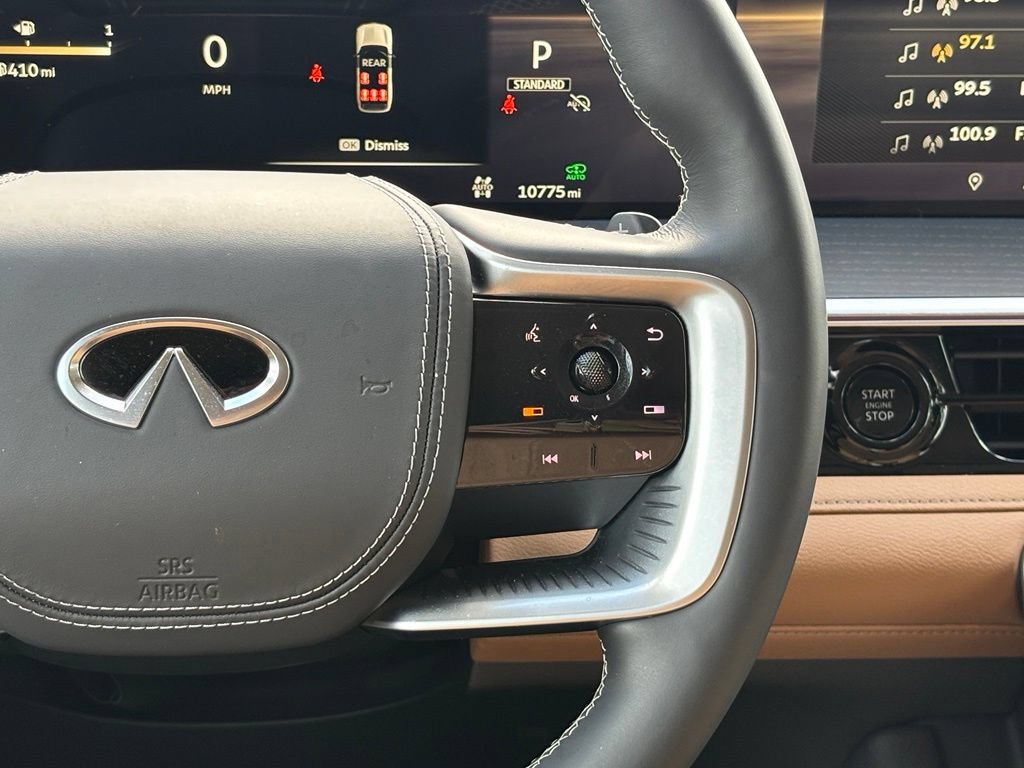 Used 2025 INFINITI QX80 Sensory AWD/4WD image 24