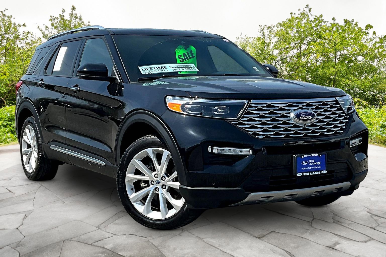 Used 2024 Ford Explorer Platinum w/ Technology Package image 1