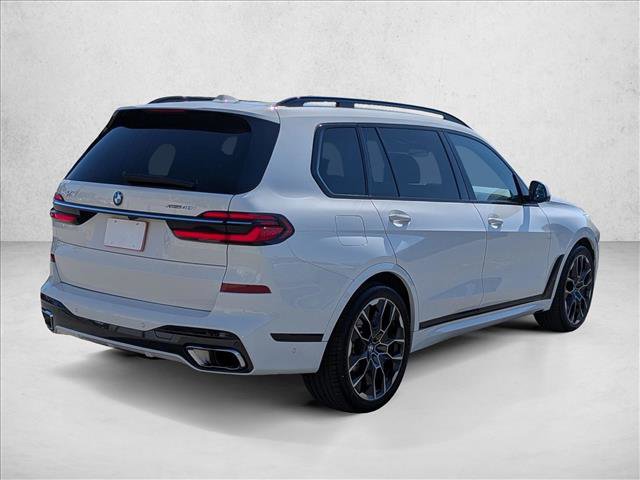 Used 2023 BMW X7 xDrive40i w/ Executive Package AWD/4WD image 5
