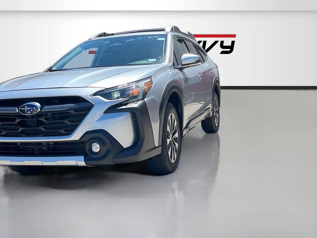 Used 2024 Subaru Outback Touring XT AWD/4WD image 3