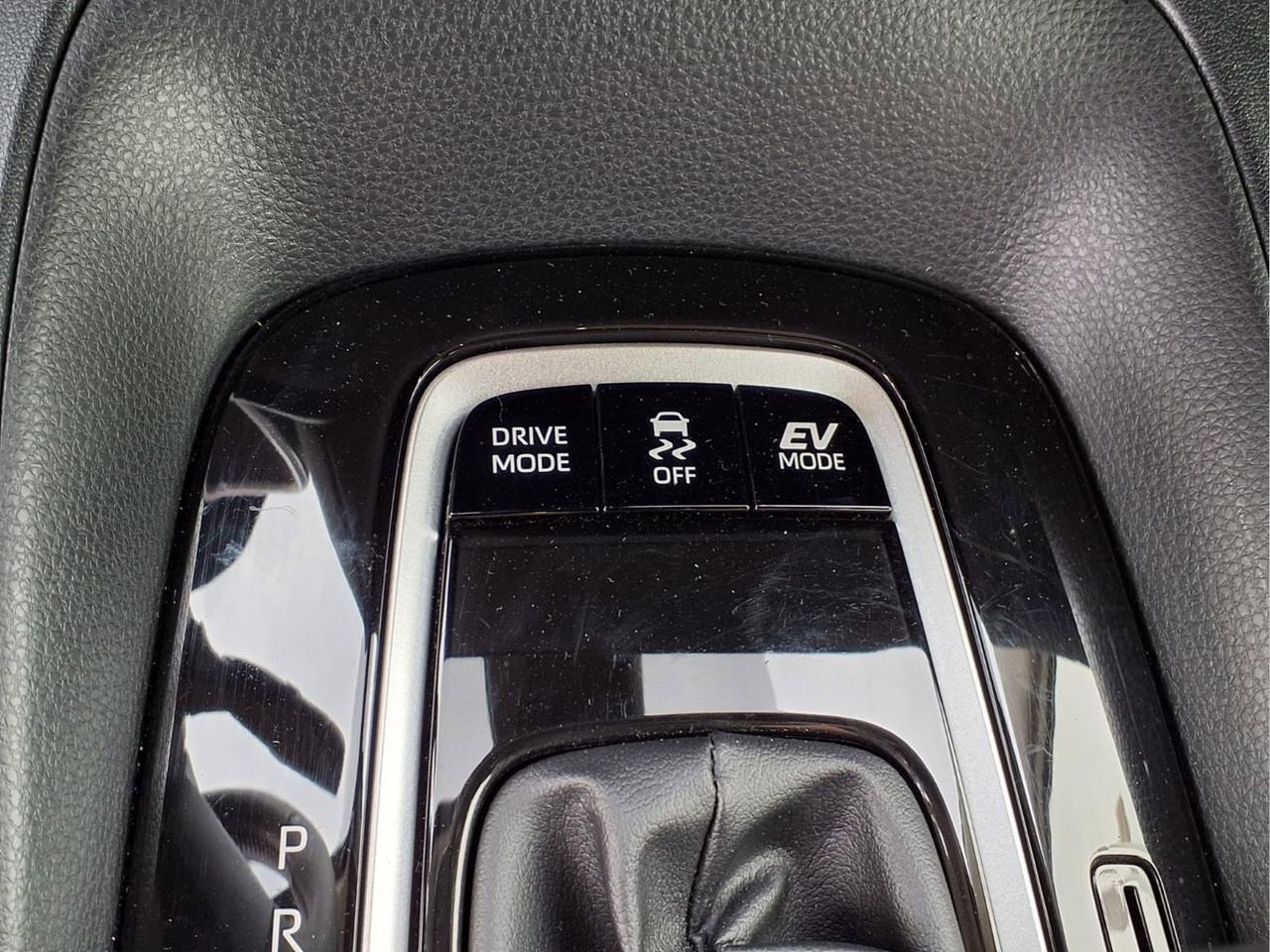 Used 2025 Toyota Corolla XLE image 20