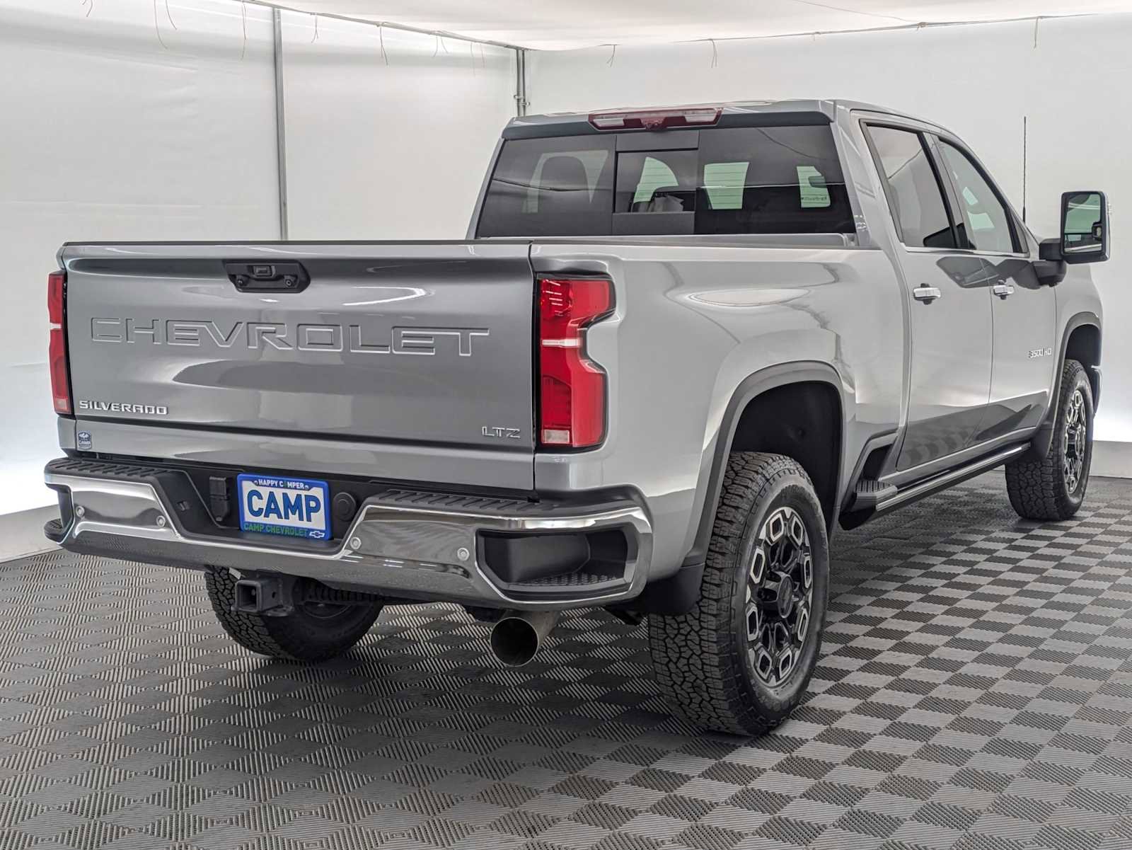 New 2025 Chevrolet Silverado 3500 LTZ w/ LTZ Convenience Package AWD/4WD image 6