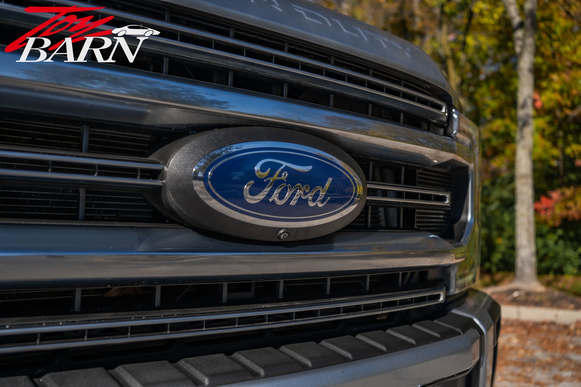 Used 2022 Ford F350 Platinum image 7