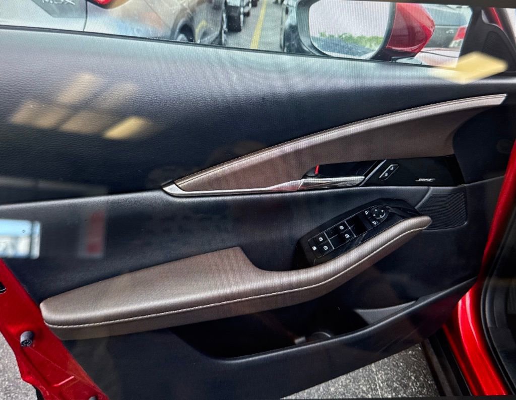 Used 2023 MAZDA CX-30 AWD 2.5 S w/ Premium Package image 13