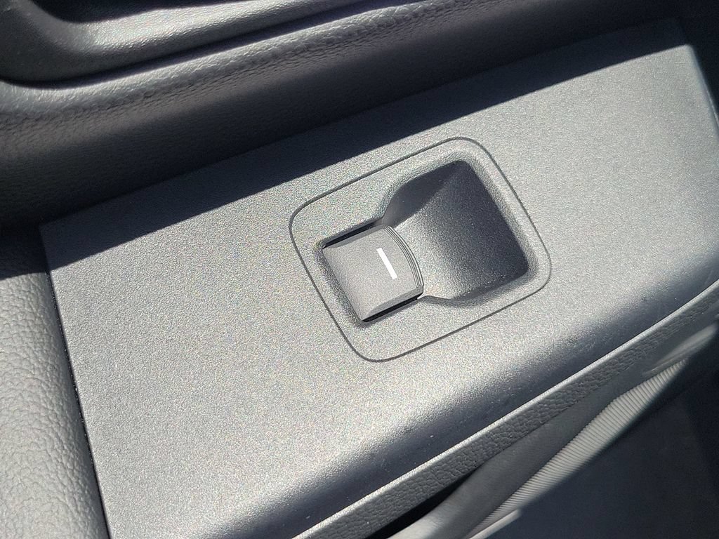 Certified 2026 Honda CR-V EX image 16