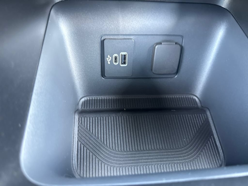 New 2026 Ford Explorer ST-Line w/ Premium Package RWD image 33