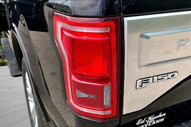 Certified 2017 Ford F150 Platinum w/ Equipment Group 701A Luxury AWD/4WD image 31