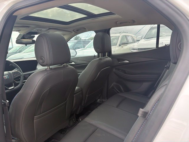 Used 2025 Buick Encore GX Sport Touring w/ Experience Buick Package FWD image 10