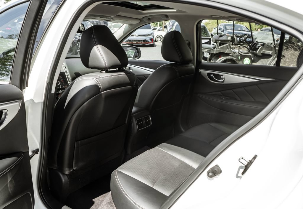 Used 2022 INFINITI Q50 Luxe AWD/4WD image 25