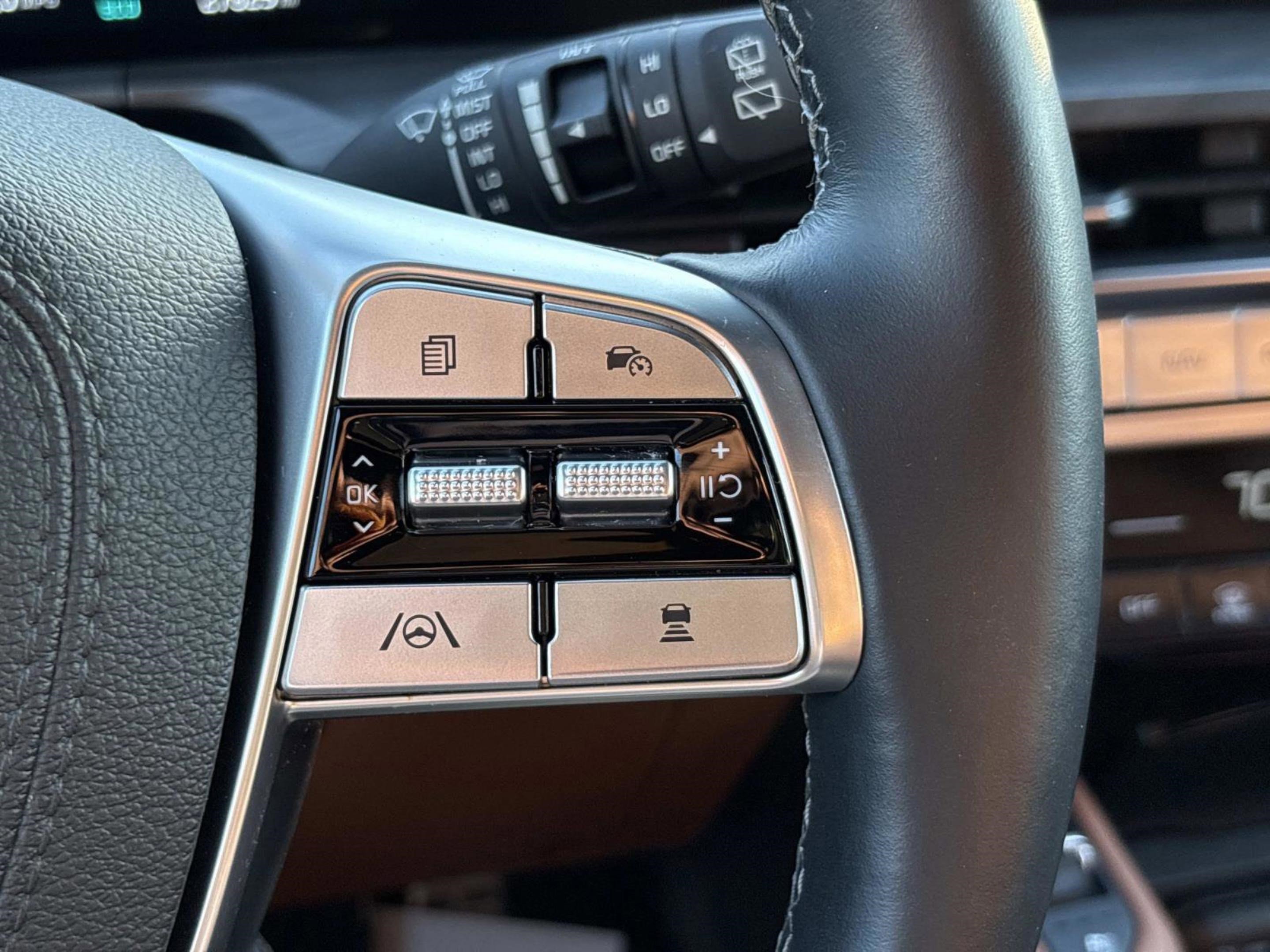 Used 2023 Kia Telluride SX X-Pro image 31