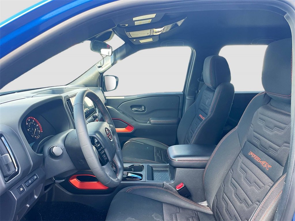 Used 2025 Nissan Frontier PRO-4X w/ Tow Package image 10