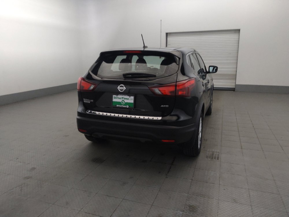 Used 2019 Nissan Rogue Sport S w/ Appearance Package AWD/4WD image 7