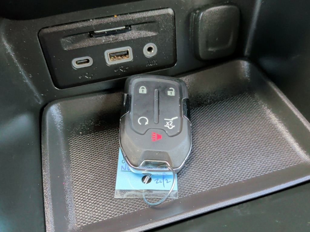 Used 2022 GMC Terrain SLE w/ Driver Convenience Package image 48