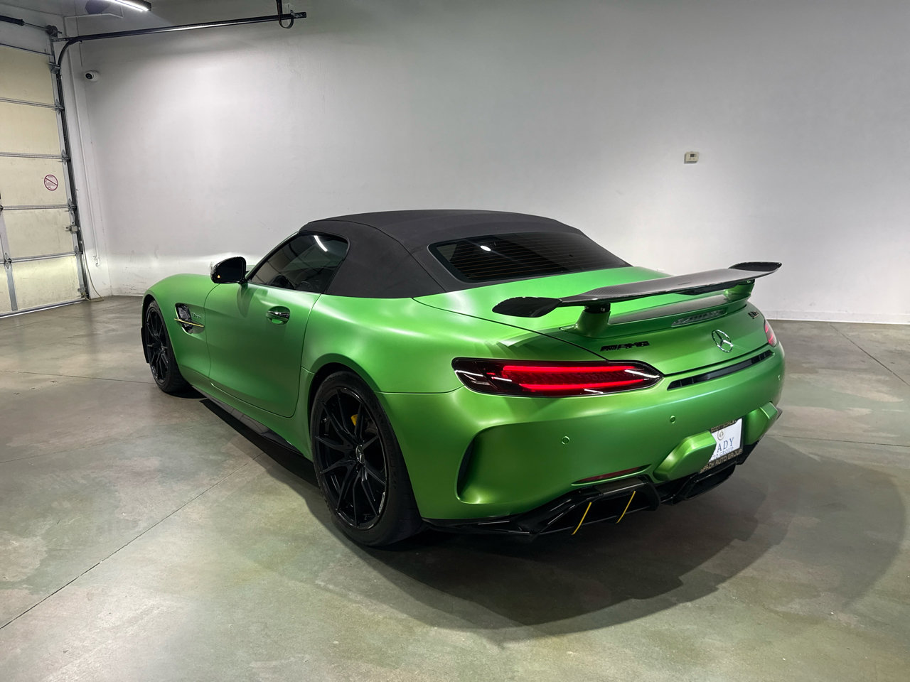 Used 2020 Mercedes-Benz AMG GT R image 7