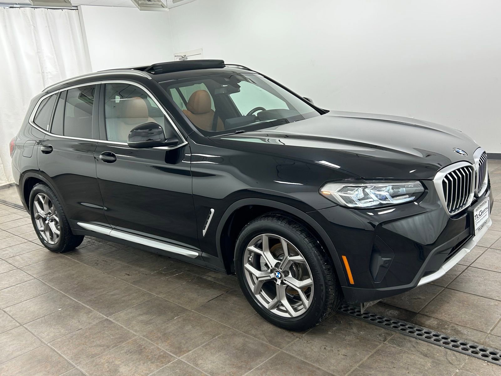 Used 2023 BMW X3 xDrive30i w/ Premium Package w/ZPA image 6