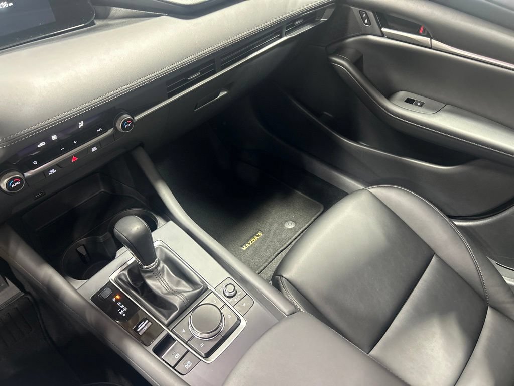 Used 2021 MAZDA MAZDA3 s FWD image 25