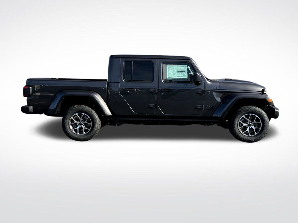 New 2026 Jeep Gladiator Sport image 9