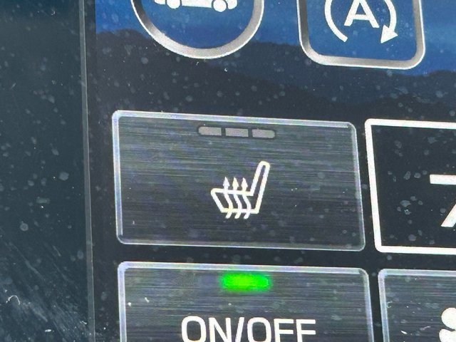 Used 2023 Subaru Outback Premium image 16