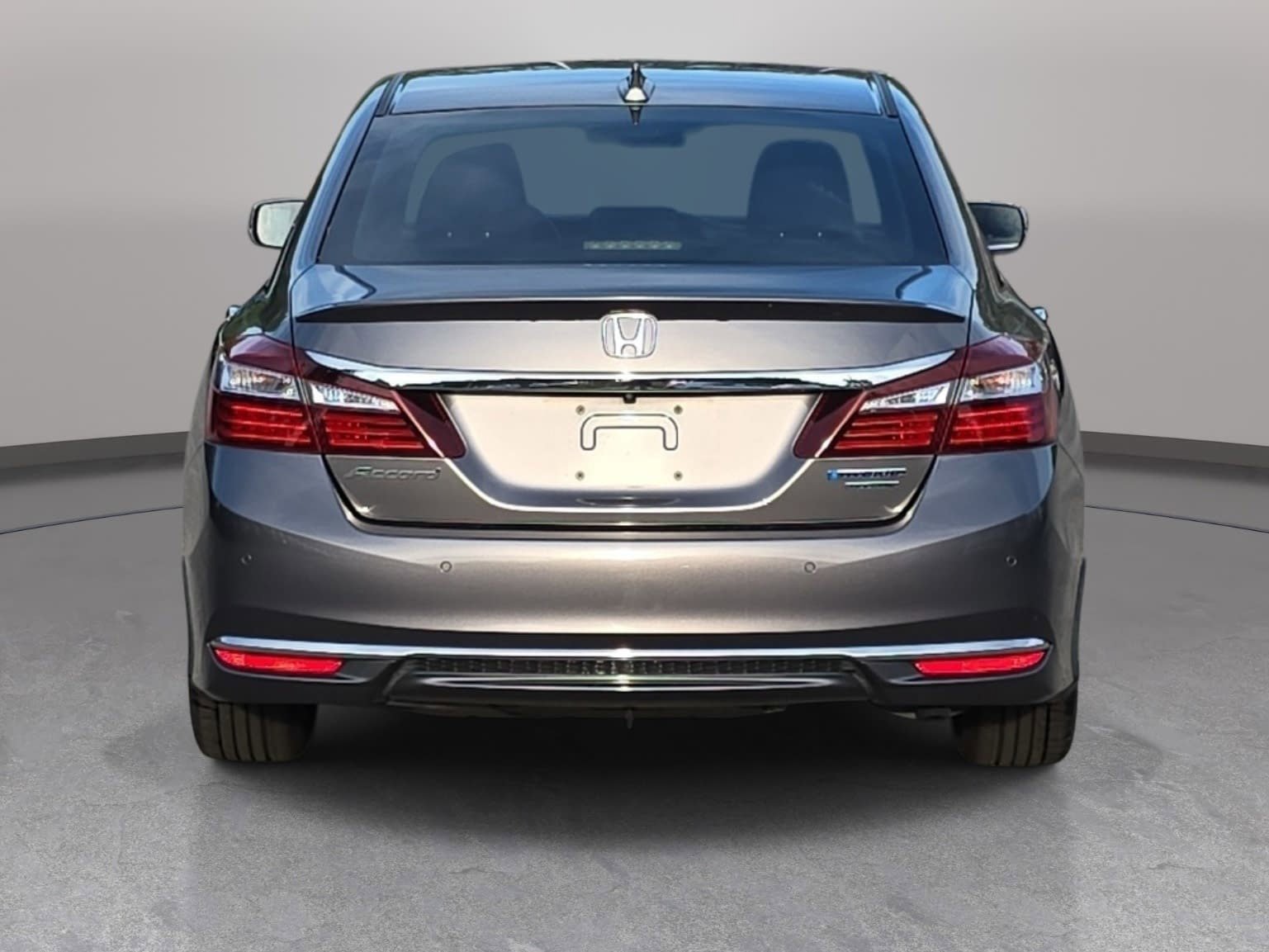 Used 2017 Honda Accord Touring image 6