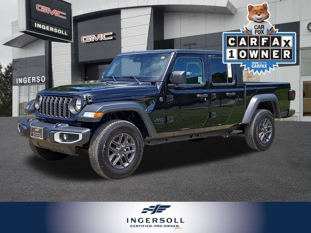 Used 2025 Jeep Gladiator Sport AWD/4WD image 1