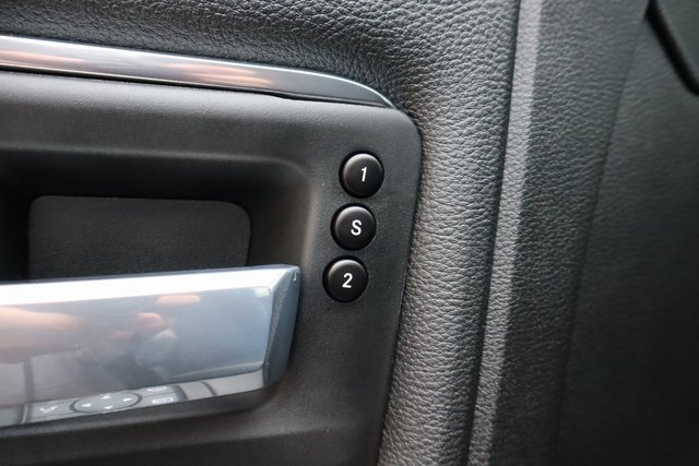 Used 2025 RAM 3500 Laramie image 11