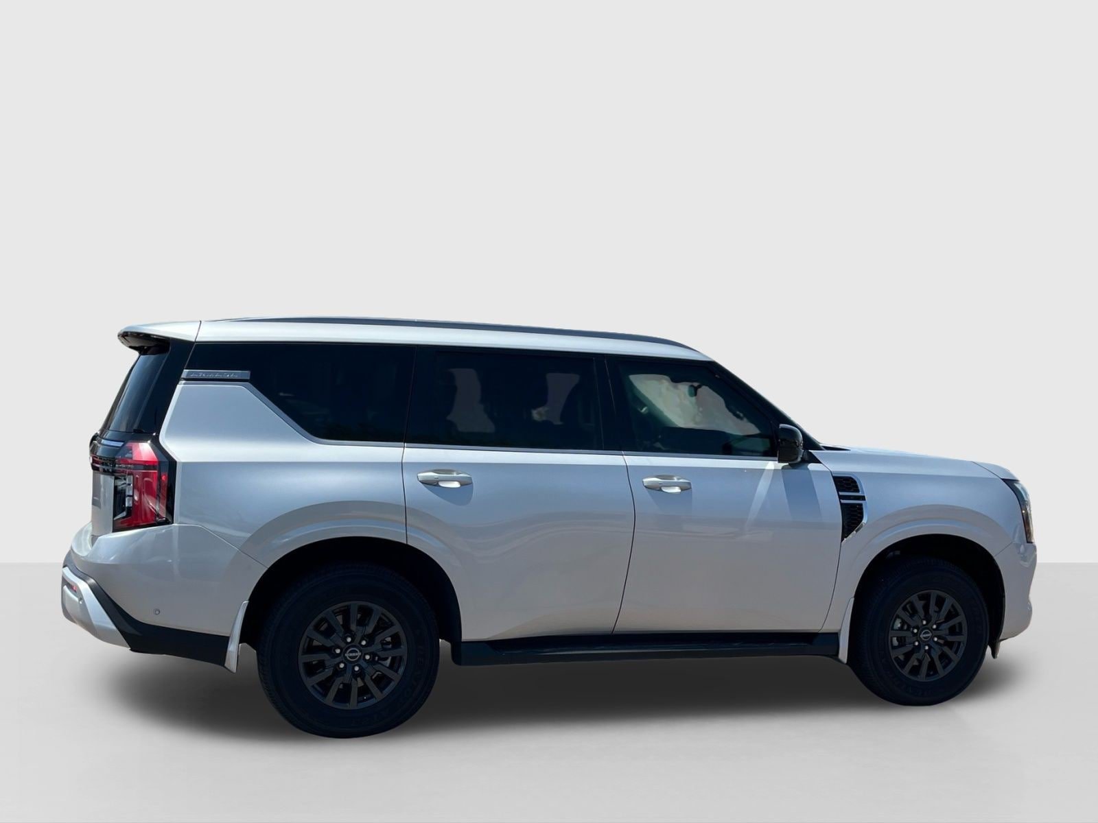 New 2026 Nissan Armada SV AWD/4WD image 4