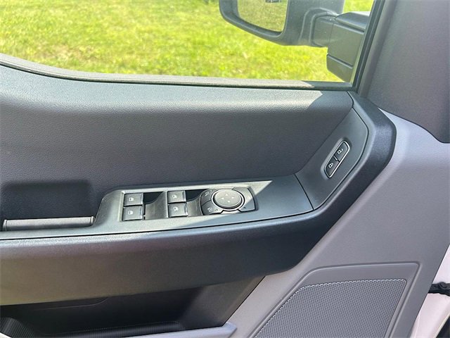 New 2025 Ford F350 XL w/ XL Chrome Package image 25