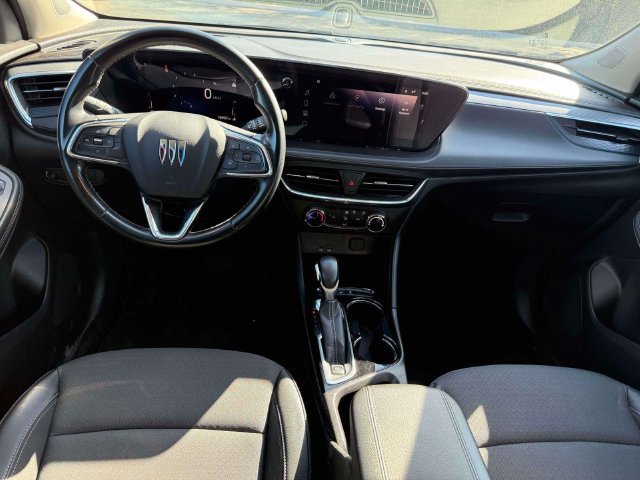 Used 2024 Buick Encore GX Preferred FWD image 14