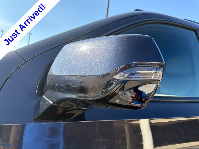 Used 2024 Chevrolet Suburban RST w/ Luxury Package AWD/4WD image 12