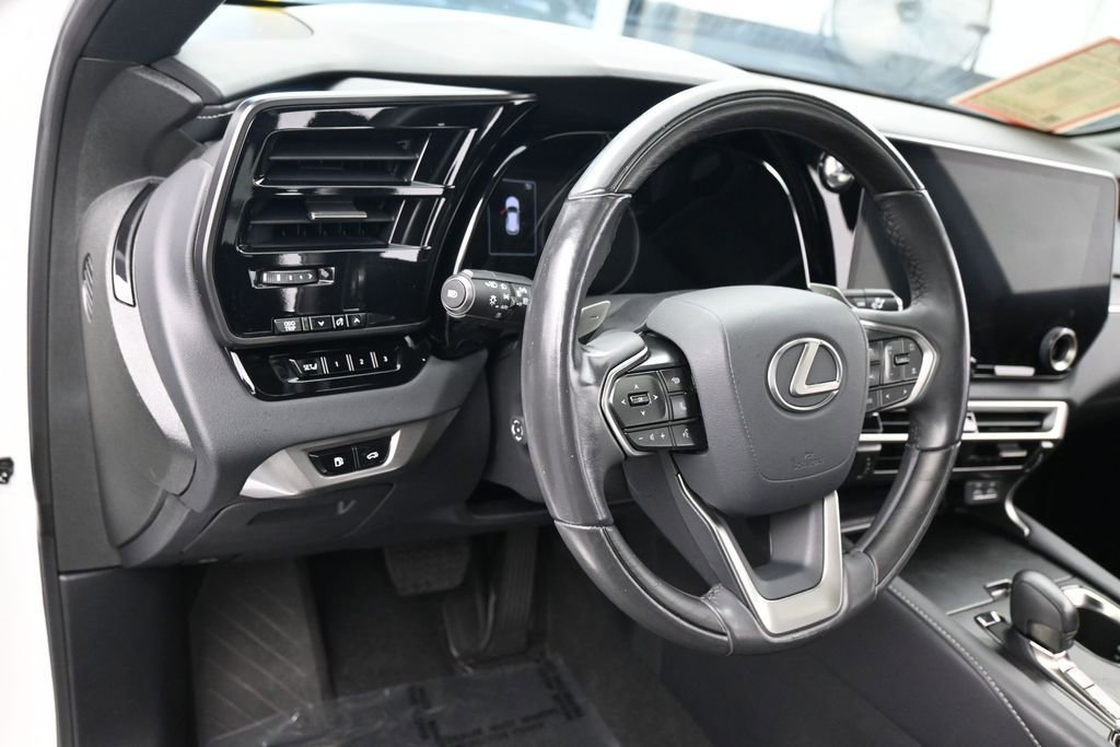 Used 2024 Lexus RX 350 Premium w/ Accessory Package (K3) FWD image 16