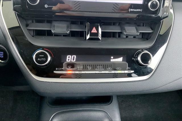 Used 2022 Toyota Corolla LE w/ LE Convenience Package image 31