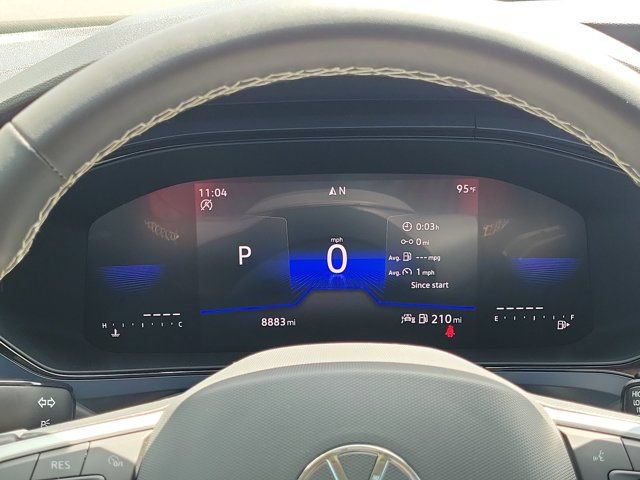 Certified 2023 Volkswagen Taos SE FWD image 22