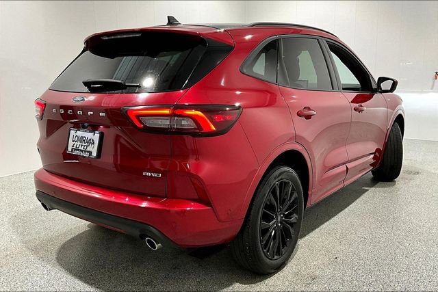Used 2023 Ford Escape ST-Line Elite w/ Premium Technology Package image 5