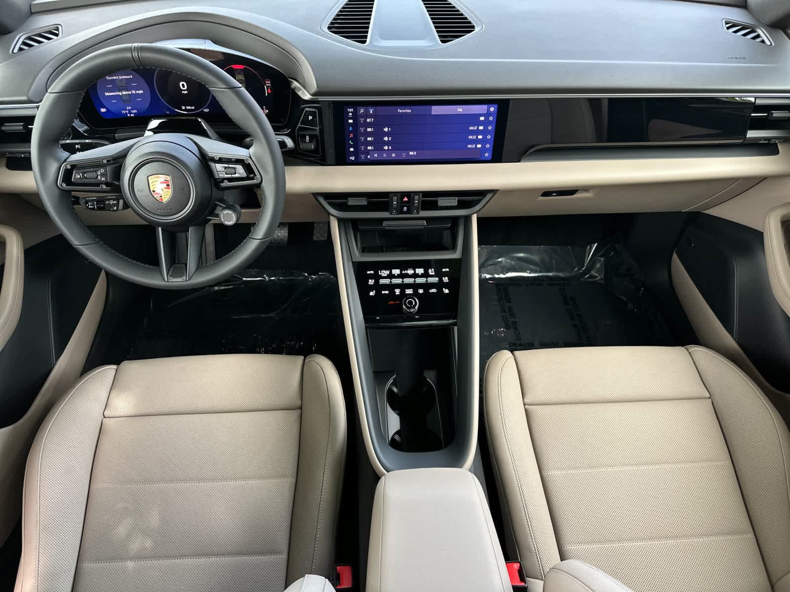 New 2026 Porsche Macan Electric RWD image 6