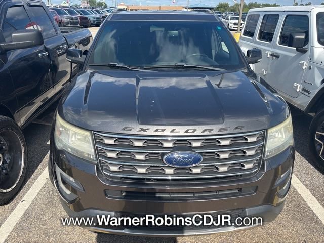 Used 2016 Ford Explorer XLT w/ Equipment Group 202A FWD video 2