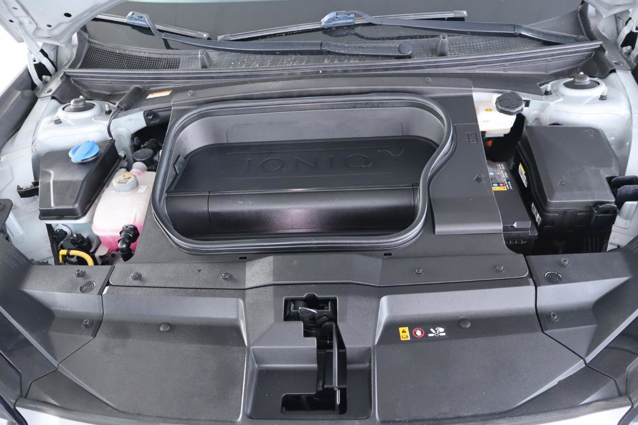 Used 2023 Hyundai Ioniq 6 SE image 46