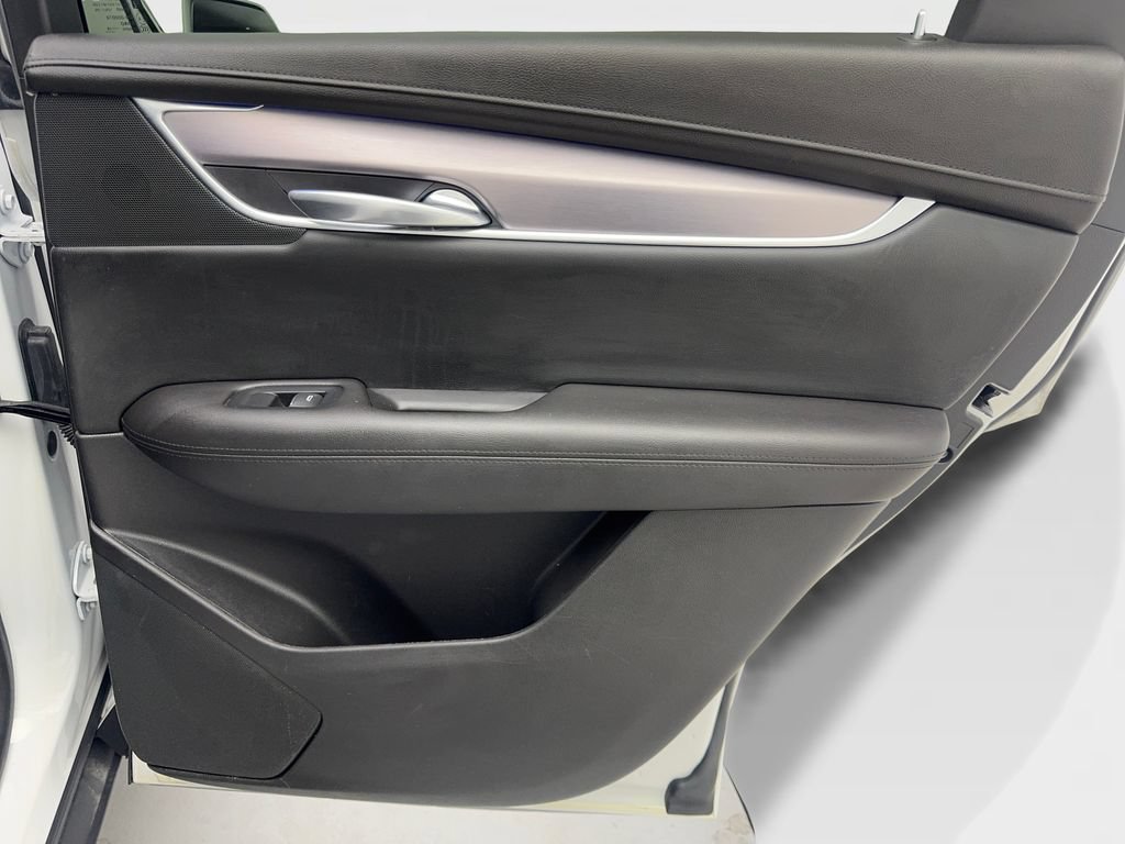 Used 2019 Cadillac XT5 Premium Luxury FWD image 43
