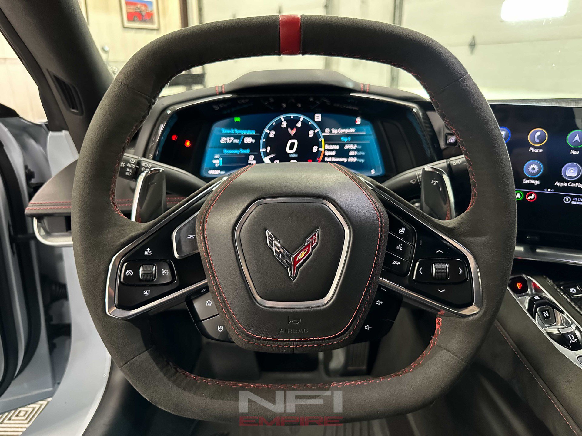 Used 2021 Chevrolet Corvette Stingray Premium Conv w/ Z51 Performance Package RWD image 29