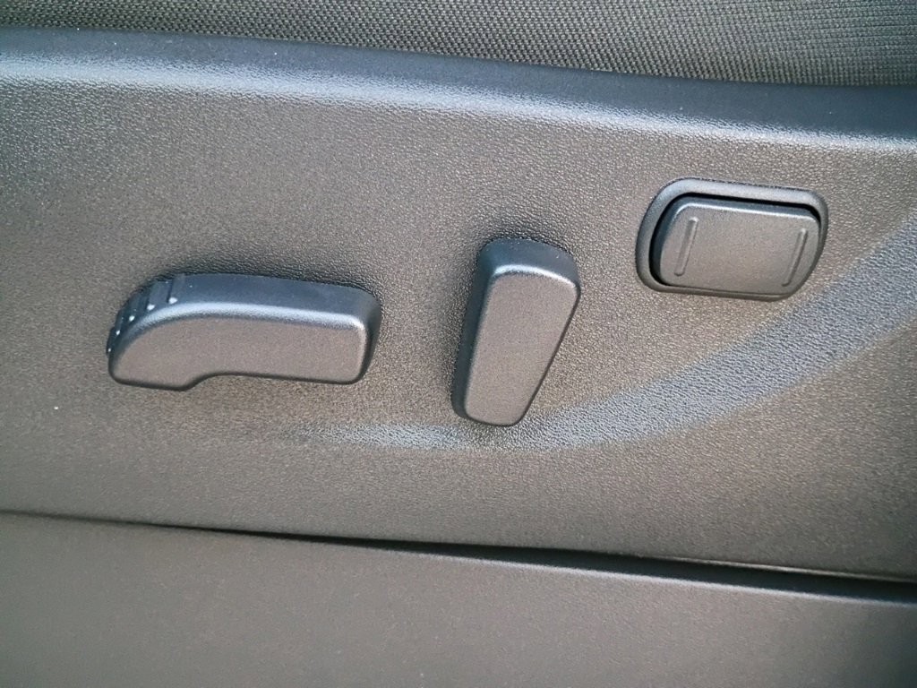 New 2026 Nissan Frontier SV w/ Tow Package image 19