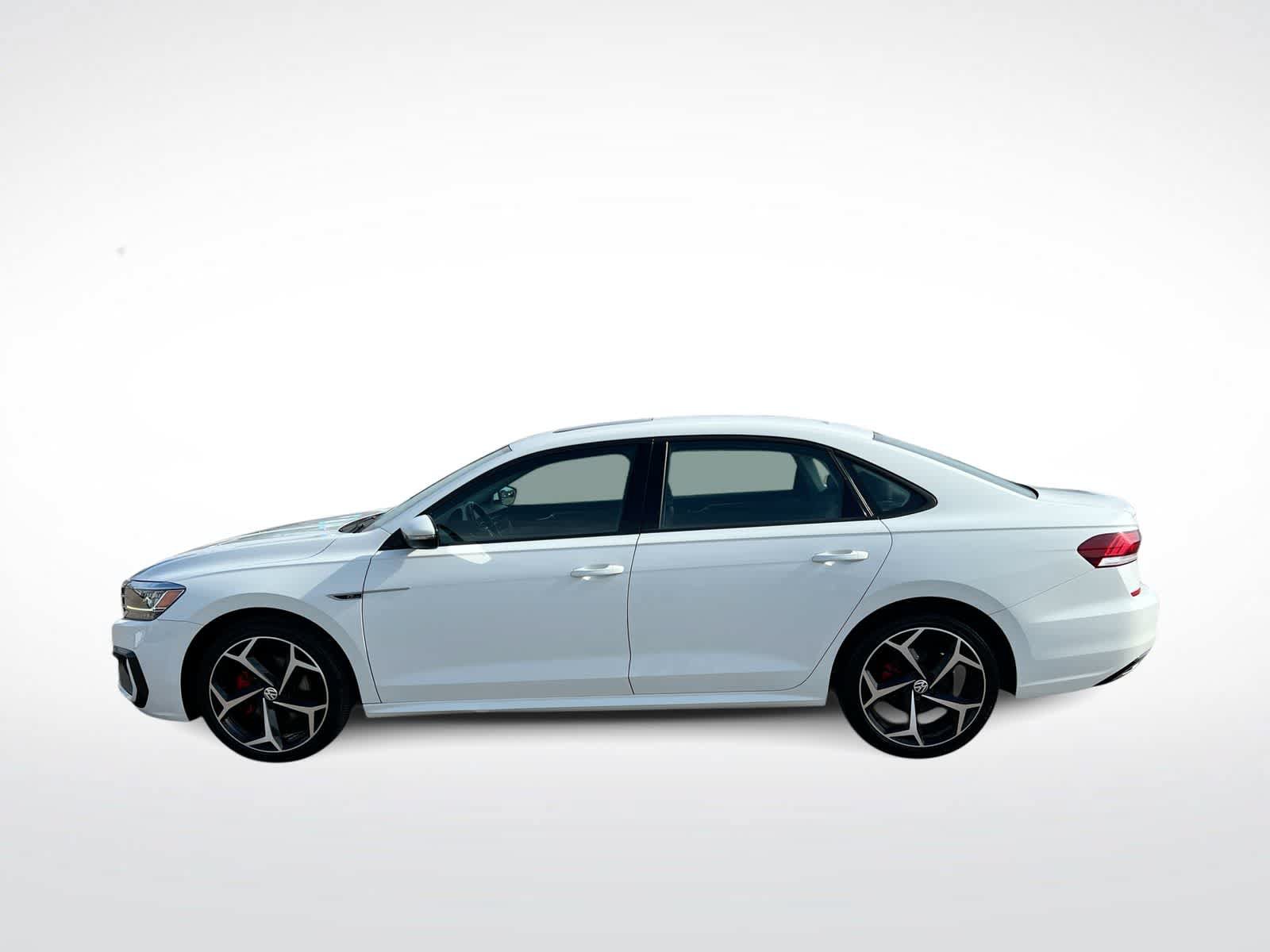 Used 2020 Volkswagen Passat 2.0T R-Line FWD image 5