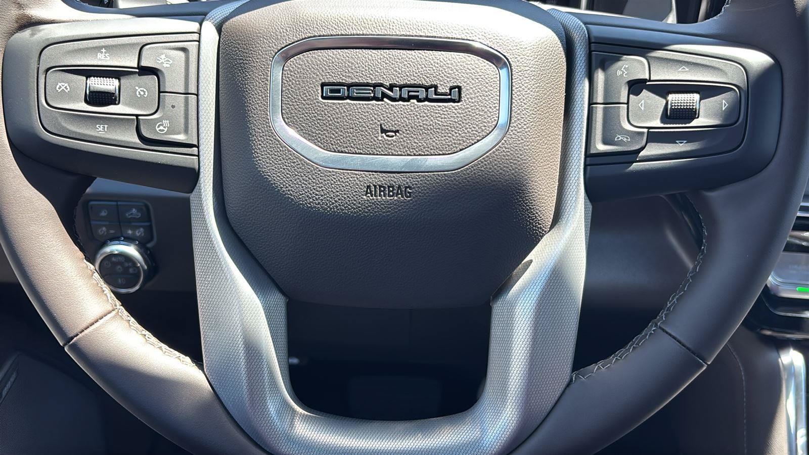 New 2026 GMC Sierra 1500 Denali AWD/4WD image 26