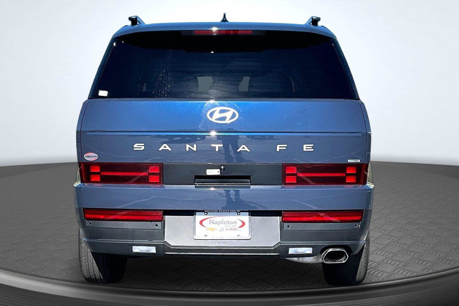 Used 2026 Hyundai Santa Fe SEL AWD/4WD image 4