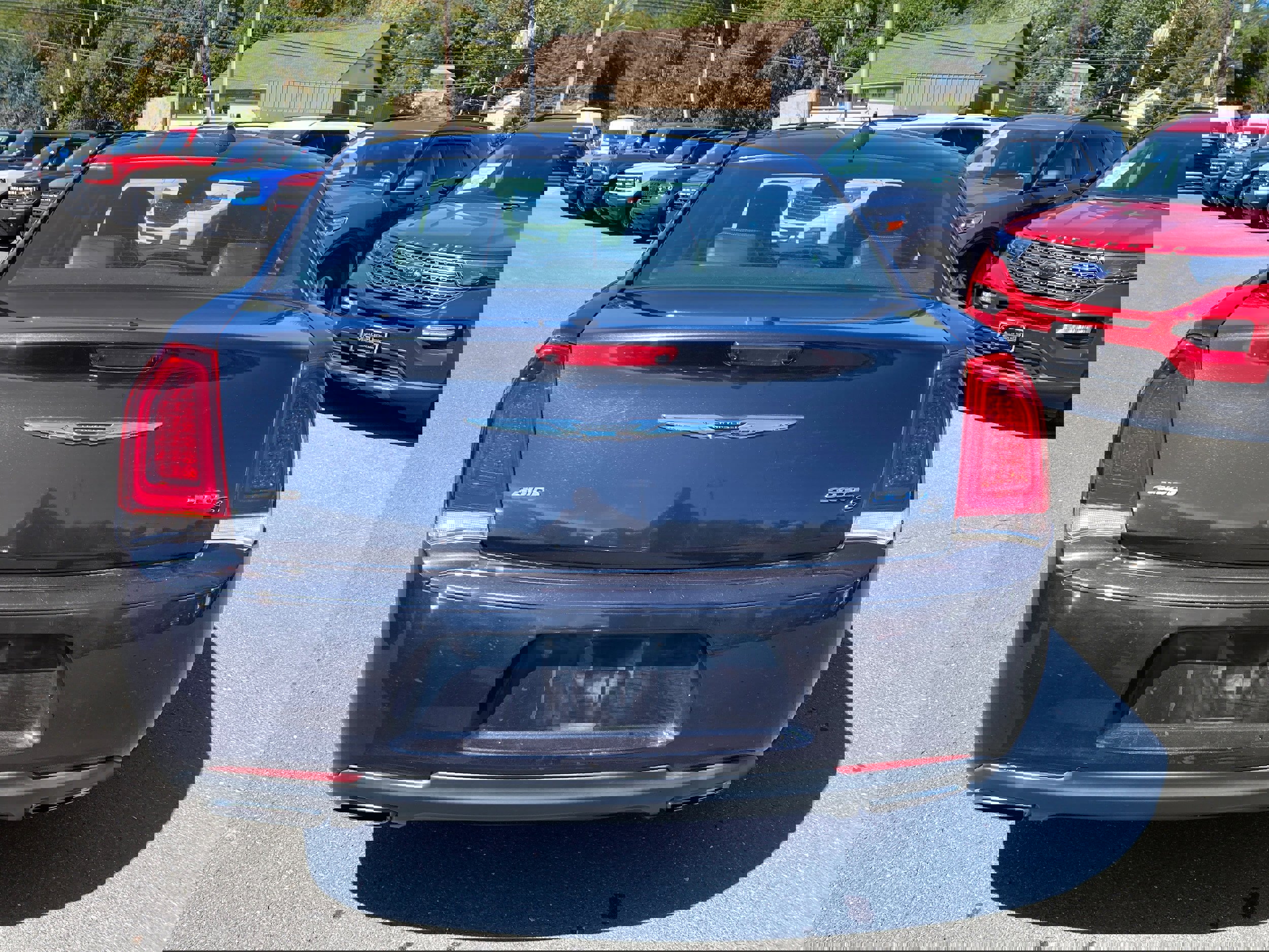 Used 2018 Chrysler 300 S image 5