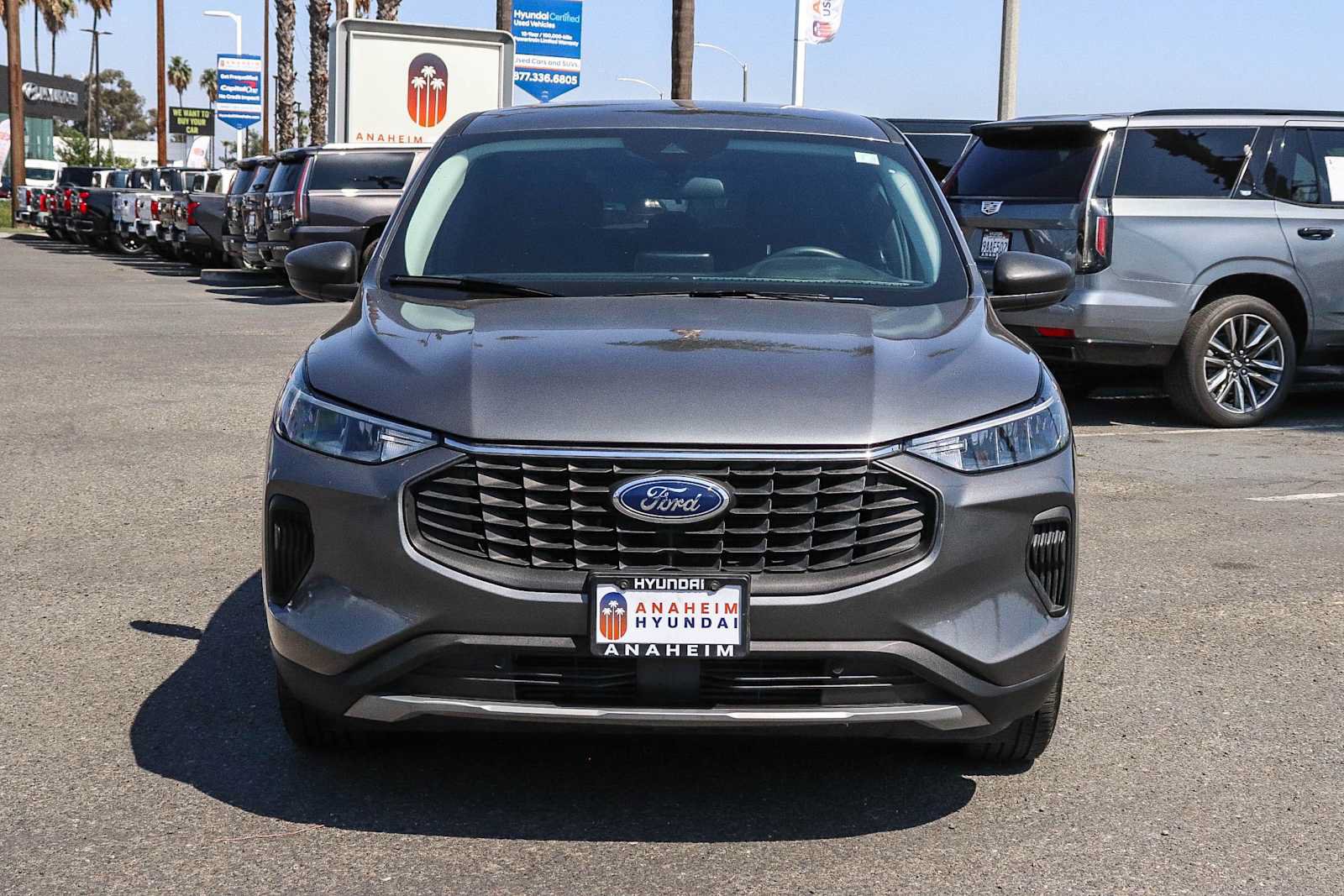 Used 2025 Ford Escape Active FWD image 2
