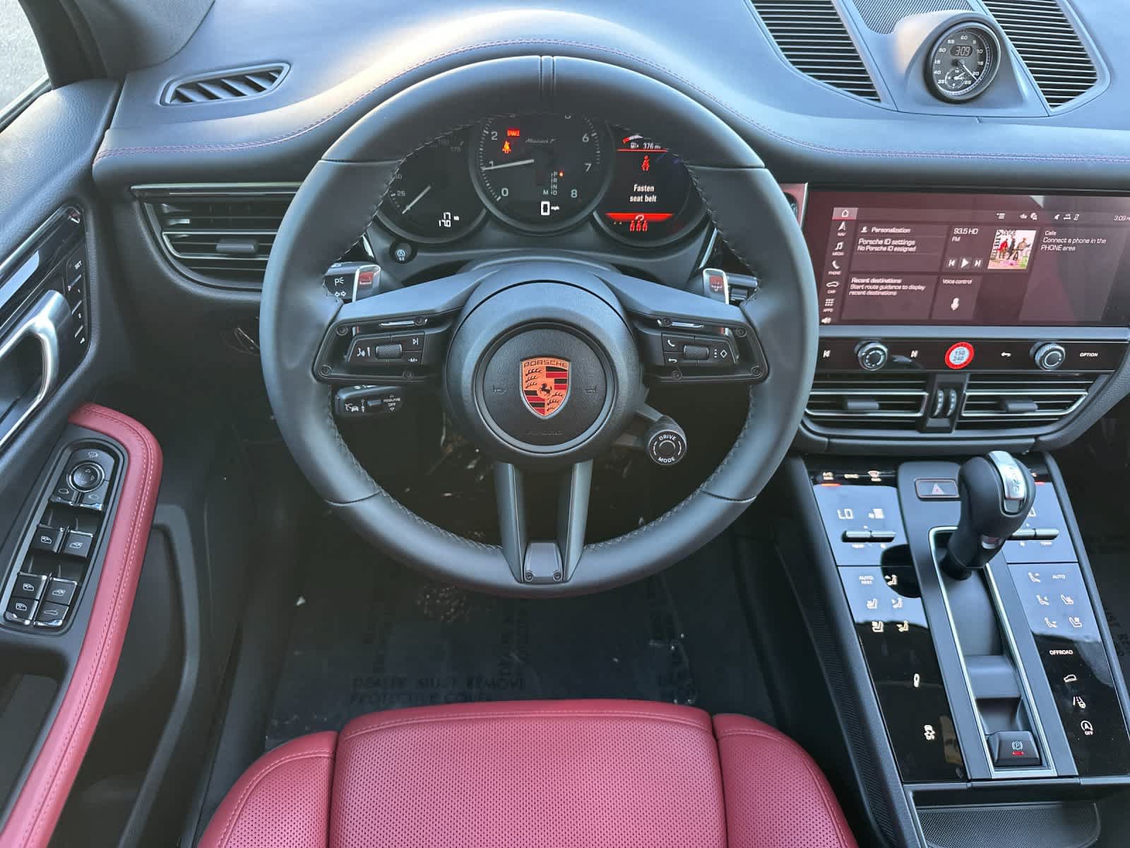 New 2026 Porsche Macan Turbo AWD/4WD image 14