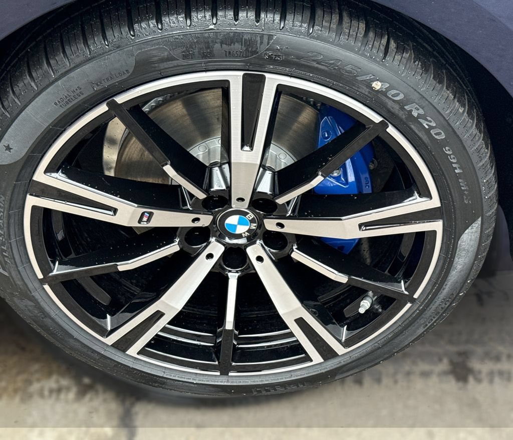New 2026 BMW 530i w/ M Sport Package RWD image 15