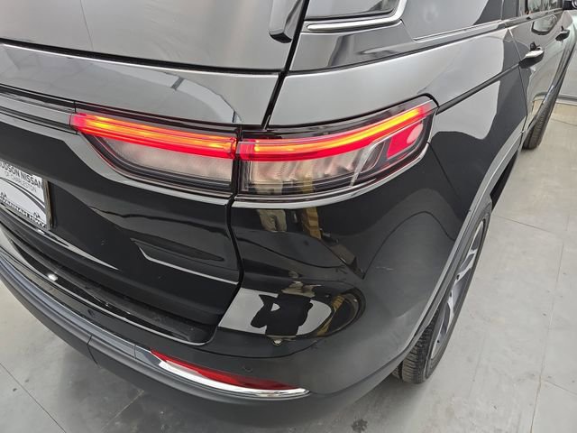 Used 2023 Jeep Grand Cherokee 4WD 4xe w/ Luxury Tech Group II image 19